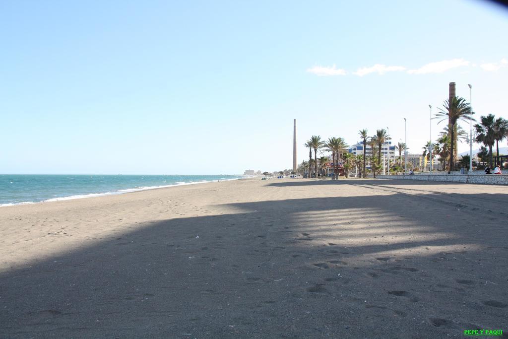 Jardines Del Litoral Momas Homes Малага Экстерьер фото