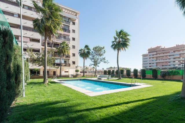 Jardines Del Litoral Momas Homes Малага Экстерьер фото